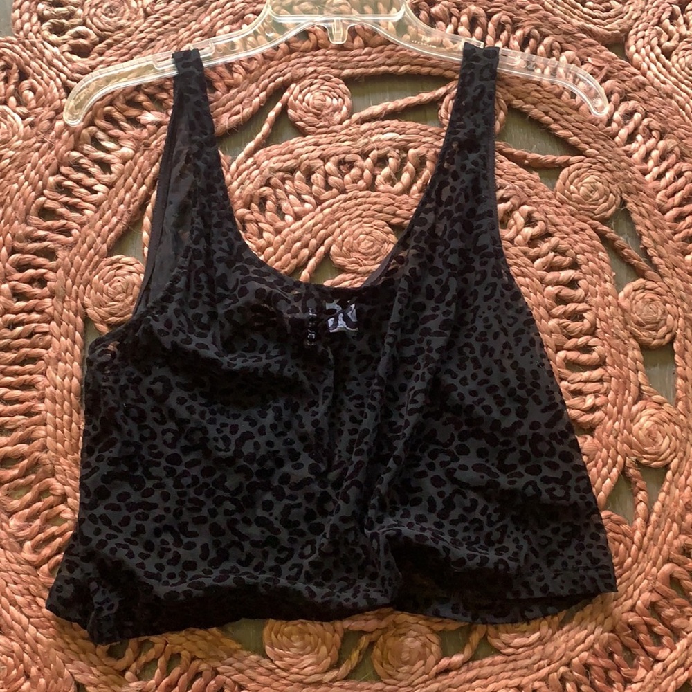 Leopard print crop top